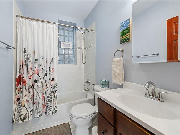 4th image of 4910 N Drake Ave APT 2