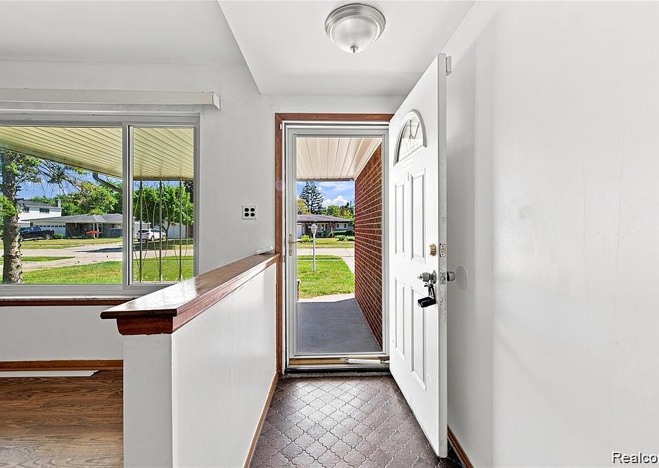 11165 Hanna Dr, photo 4