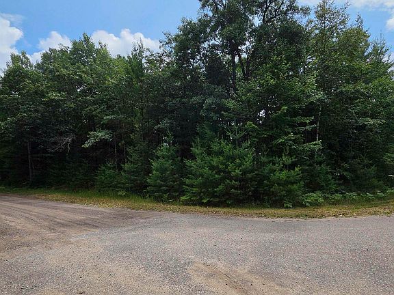 3rd image of Lakewood Dr Lot 278