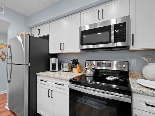 10 Dune House Ln #51, Hilton Head Island, SC 29928