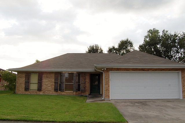 1st image of 312 Wayside Dr
