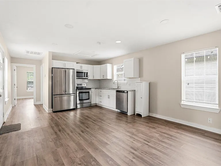 3822 Lila St — Photo 4