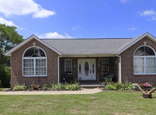 202 Crittenden Ct, Crittenden, KY 41030