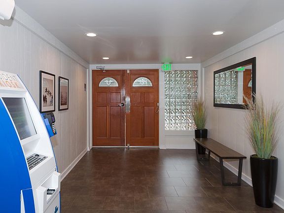 5th image of 13100 Valleyheart Dr APT 101