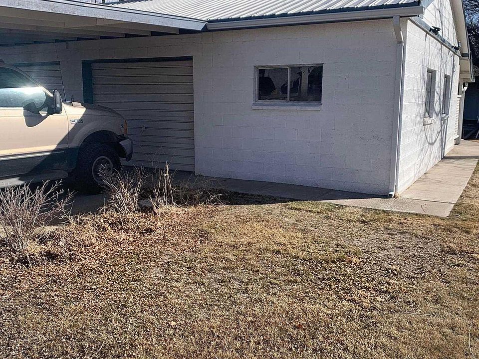 33 N Nevada St, Yerington, NV 89447 Zillow