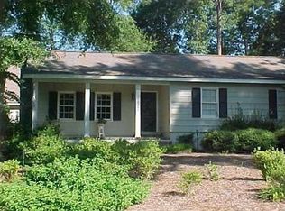2309 Peacock Dr, Dublin, GA 31021