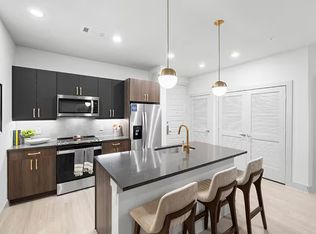 111 W 6th St, Houston, TX 77007