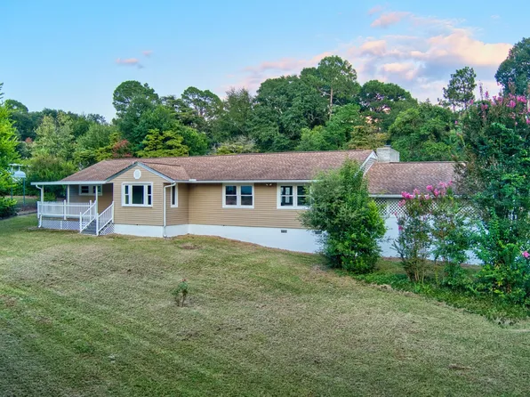 930 Edisto Ave, Aiken, SC 29801