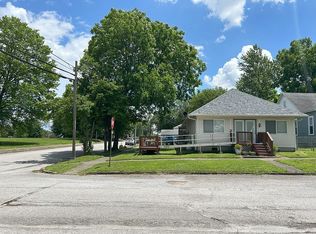1018 Market St, Metropolis, IL 62960
