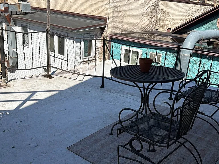 438 N Frances St #5 — Photo 9