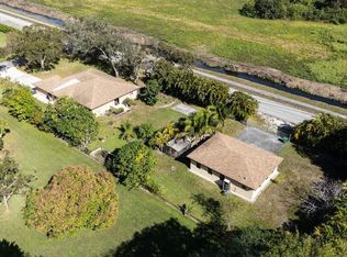 13602 SW 24th Street, Davie, FL 33325