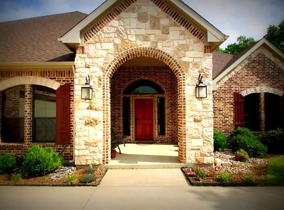 4th image of 105 Red Bud Dr