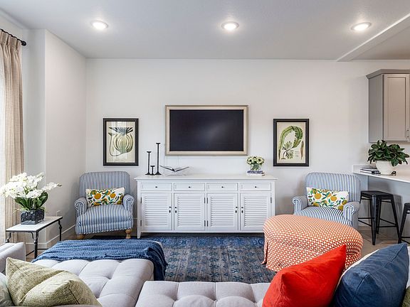 3rd image of 71 Scenic Heights Rd #309