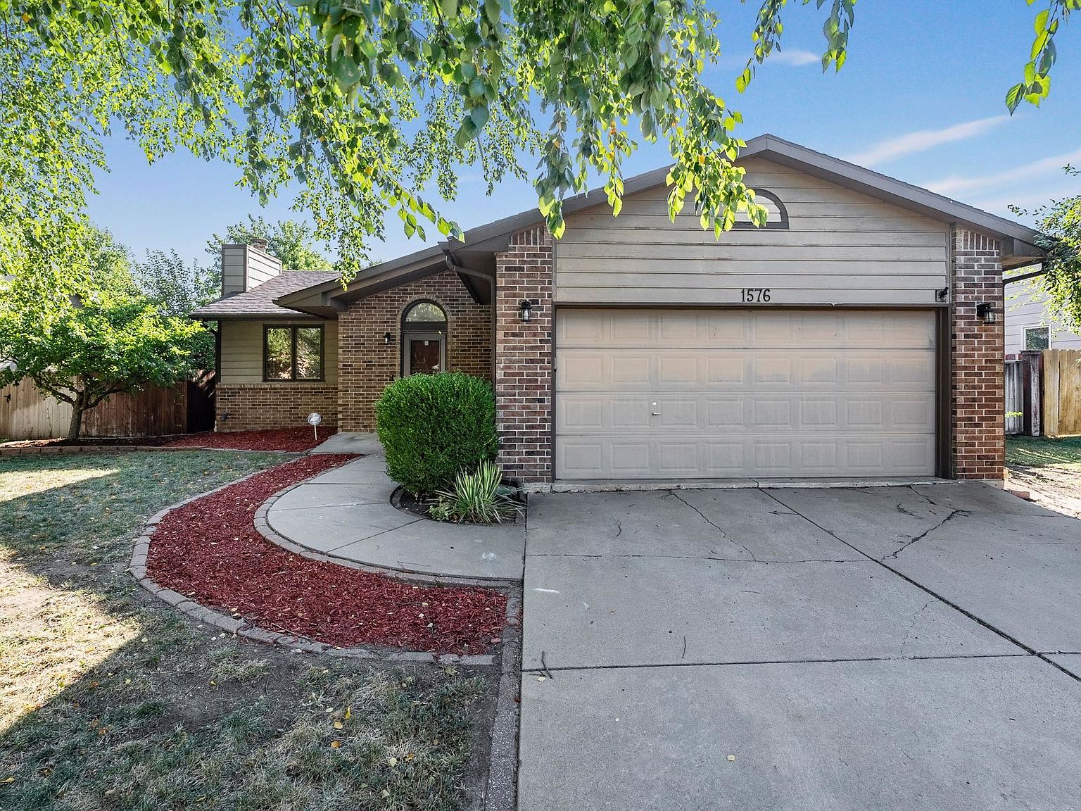 1576 N Shefford St, Wichita, KS 67212 Zillow