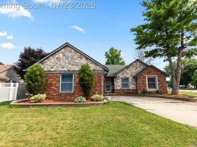 15991 Princeton Ct, Fraser, MI, 48026