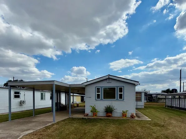 15786 Palm Tree Dr, Harlingen, TX 78552
