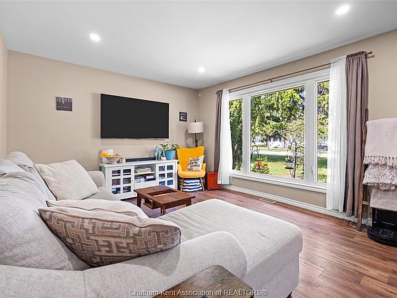 5th image of 8600 Legue St