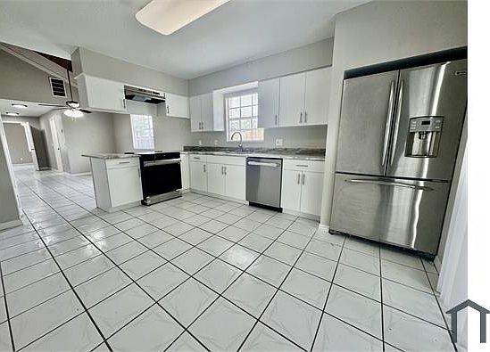 1st image of 7505 Winchester Dr