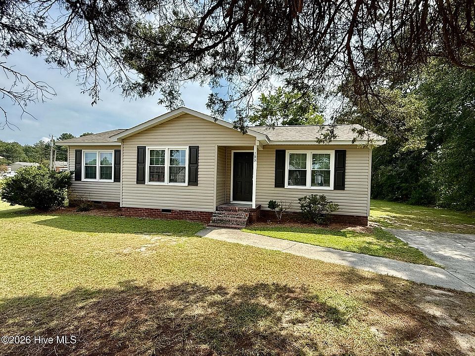 1st image of 103 Ellenton Avenue