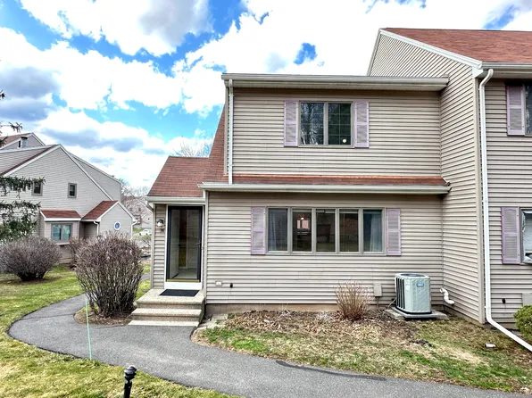 78 Woodcock Court #78, Windsor Locks, CT 06096