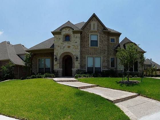 1st image of 2325 Maidens Castle Dr