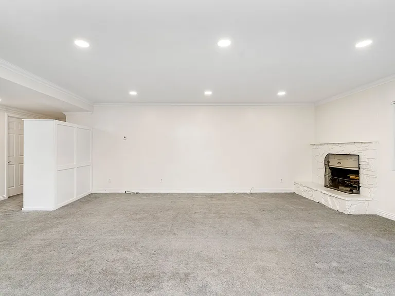3720 Emerald St — Photo 70