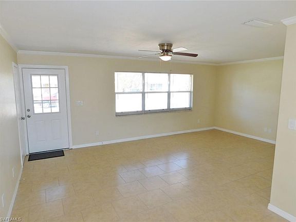 5th image of 417 Rushmore Ave S