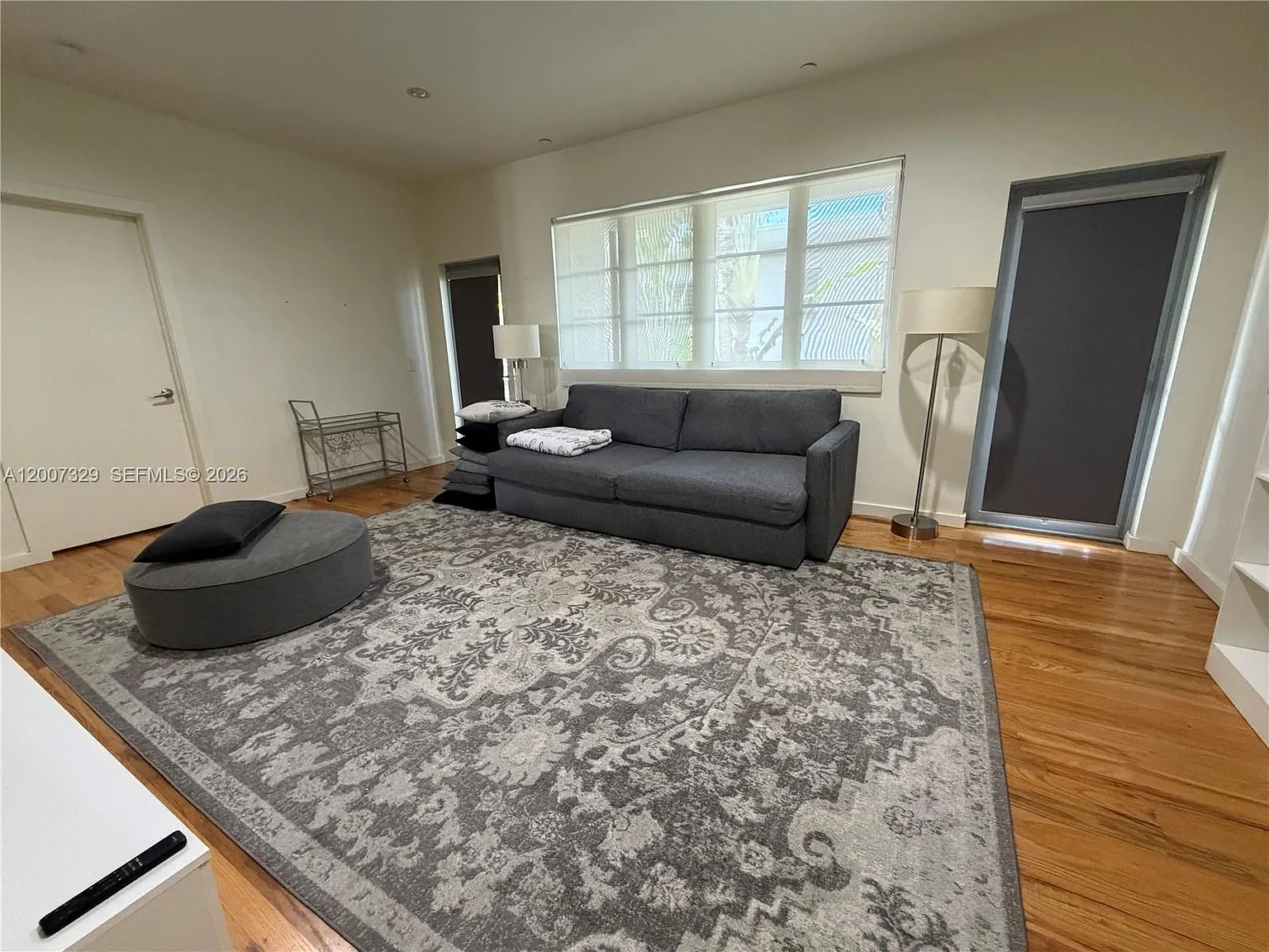 1551 Condo — Photo 4