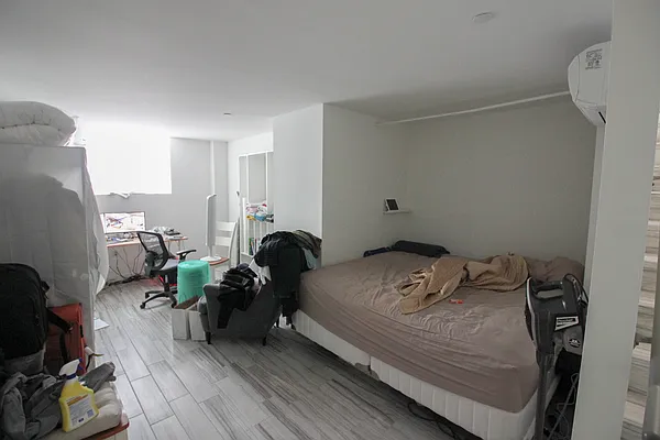 Rented by (Legacy) NY 101, Inc. | media 11