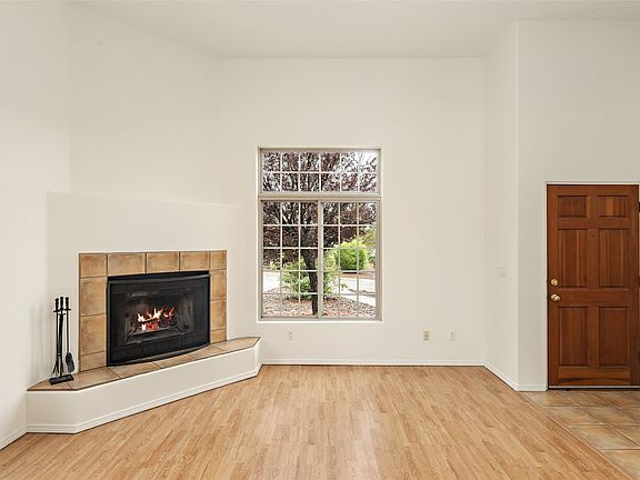2nd image of 4227 Twin Yuccas Ln E