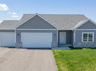 1739 East Kyle Circle, Beloit, WI 53511
