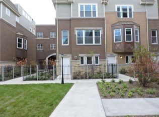 1818 W 103rd St #1A, Chicago, IL 60643