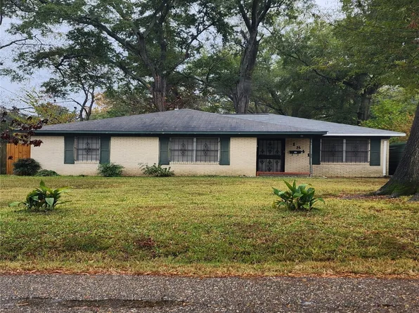 1841 Vivian St, Shreveport, LA 71108