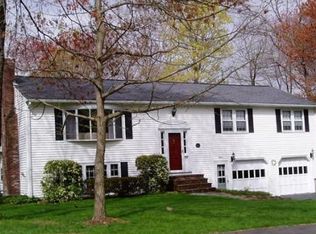 15 Overlook Dr, Westborough, MA 01581