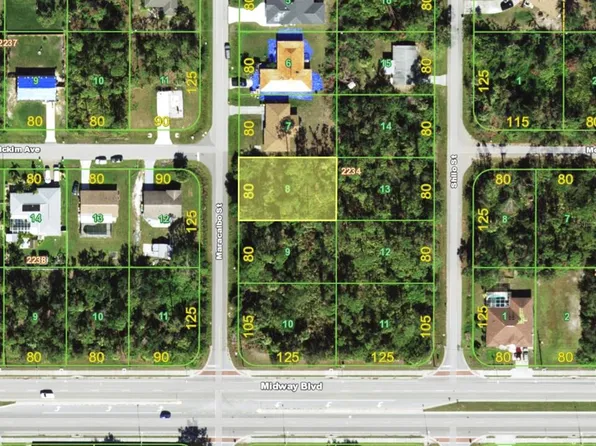 1628 Maracaibo St #8, Punta Gorda, FL 33980