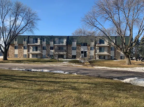 Best building in Benson MN. Spacious, decks, garages, priced great.