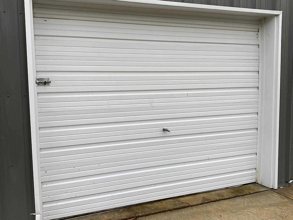 2nd image of 16548 Summer Rd #1
