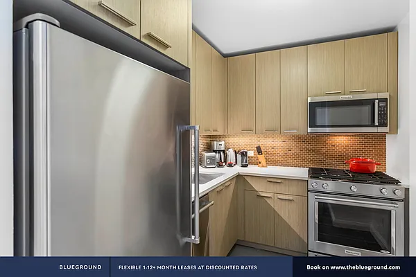 Rented by The Blueground | media 151