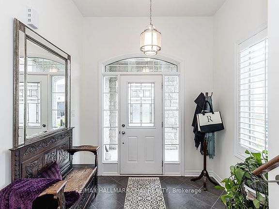 4th image of 30 N Waterview Rd