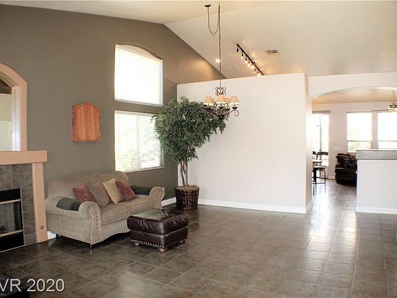 4th image of 2140 Calcite Cliff Ave