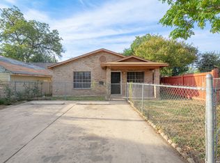 118 CALLES ST, San Antonio, TX 78207