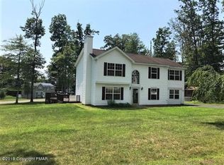 225 Timberline Dr, East Stroudsburg, PA 18301