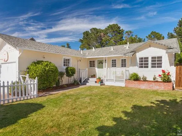 26 El Camino Dr, Corte Madera, CA 94925