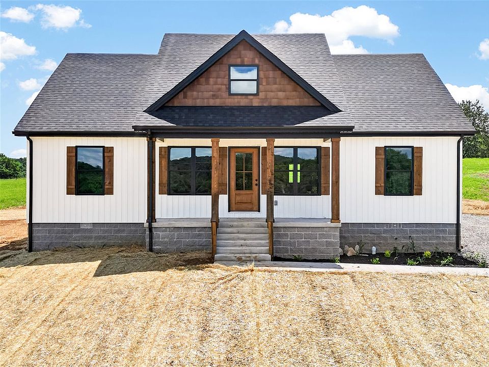 1st image of 100 Head Ln