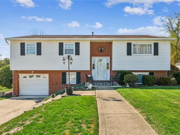 1 Mariah Dr, Pittsburgh, PA 15239