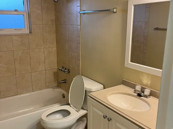 1402 Rainbow Ave, Sebring, FL 33870