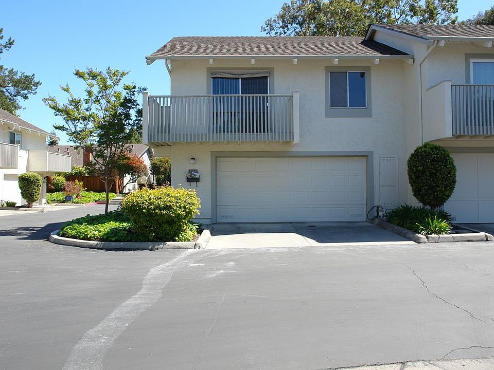 1st image of 10934 Northview Sq