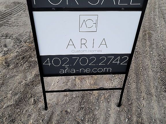 3rd image of 676 Serenity Pointe