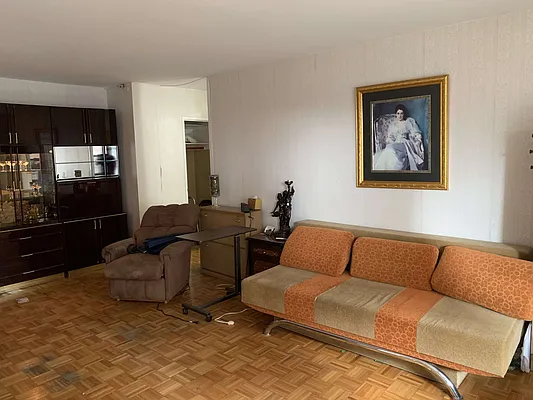 Sold by Azbel Real Estate, Inc. | media 3
