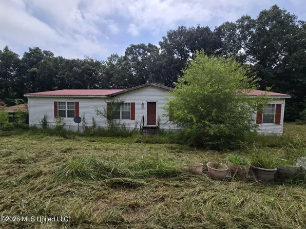 23 Avant Rd, Holly Springs, MS 38635